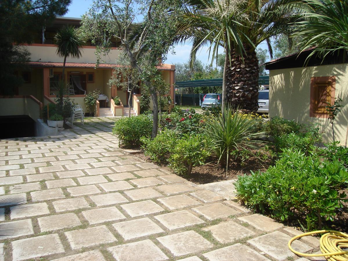 Residence Giardino Vieste Eksteriør billede
